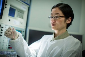 Dr. Jenny Wang Scientist Dr Jenny Wang of Children's Cancer Institute Australia inspecting samples.